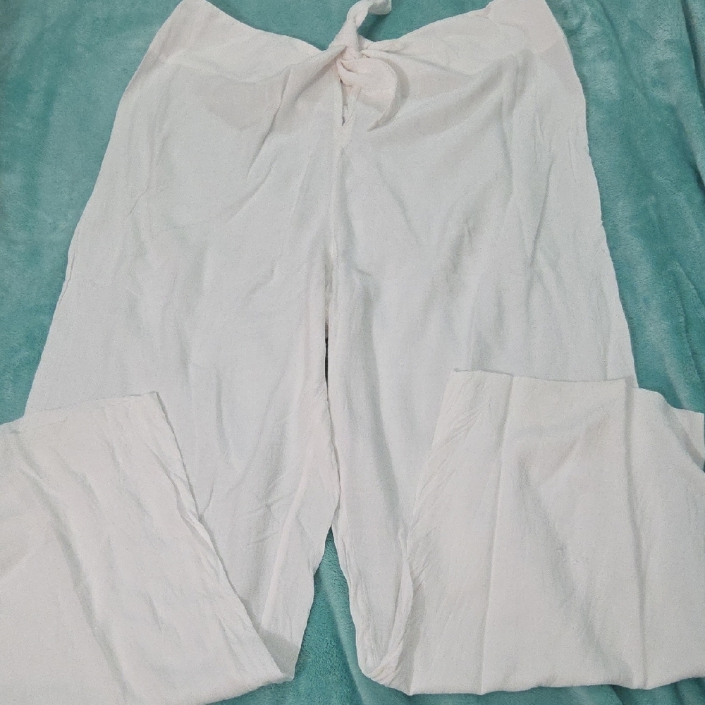 ROBERTA ROLLER Rabbit White Swim Cover Pants.
